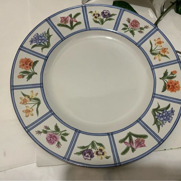 2 AMERICAN ATELIER ELIZABETH 5020 Dinner Plate Granny Core Floral Gingham A2 - Picture 5 of 7